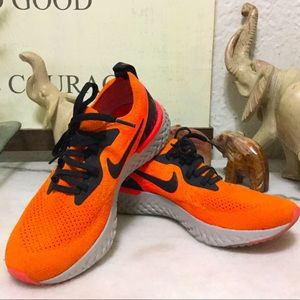 WOMEN RUNNING SNEAKERS